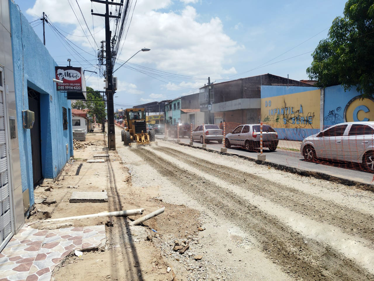 rua em obras